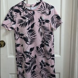 FOREVER 21 PLANT DRESS